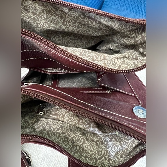 Easy Spirit Bag - Picture 11 of 11